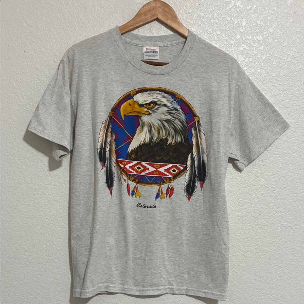 Vintage Colorado Gray Eagle Graphic Tee with Multicolor Dreamcatcher